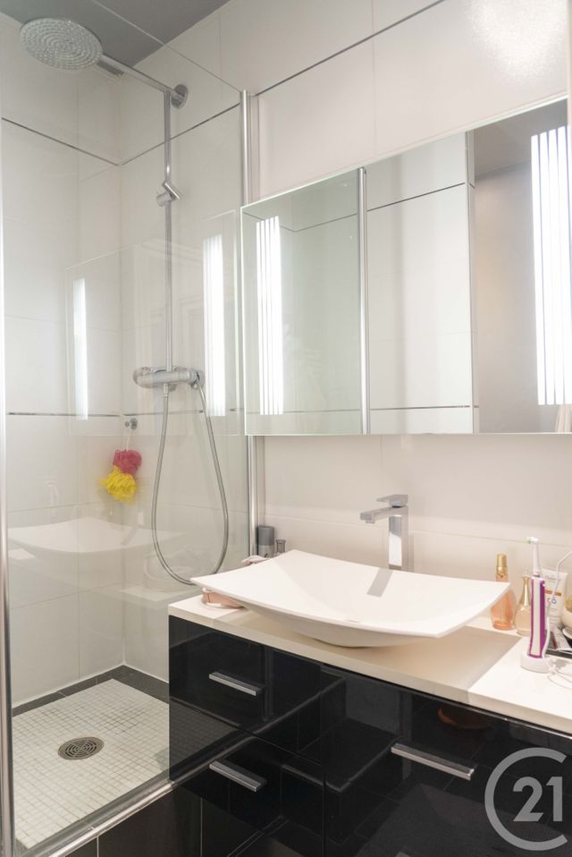 Appartement F4 à vendre - 4 pièces - 128,50 m2 - Lyon - 69002 - RHONE-ALPES