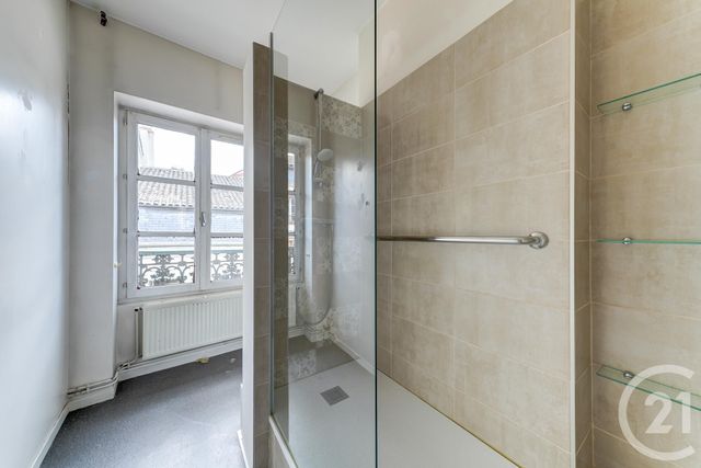 Appartement F3 à vendre - 3 pièces - 64,22 m2 - Lyon - 69005 - RHONE-ALPES