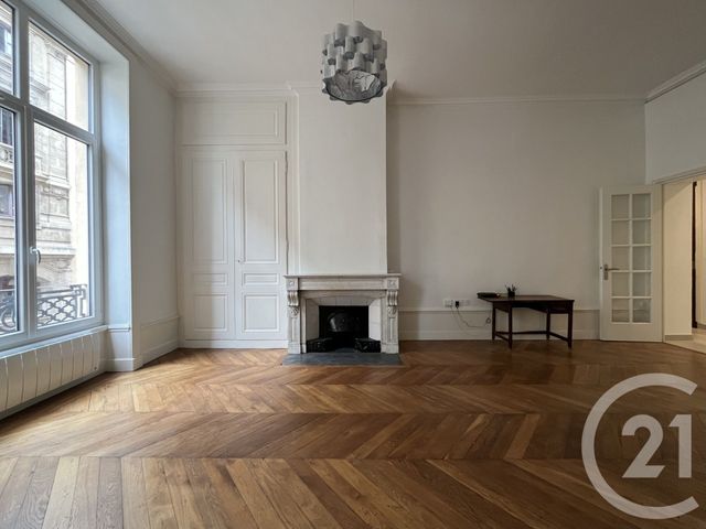 Appartement F3 à vendre - 3 pièces - 92,82 m2 - Lyon - 69002 - RHONE-ALPES