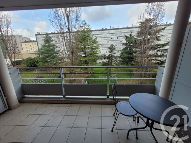 Appartement Studio &agrave; louer - 1 pi&egrave;ce - 21,40 m2 - Lyon - 69007 - RHONE-ALPES