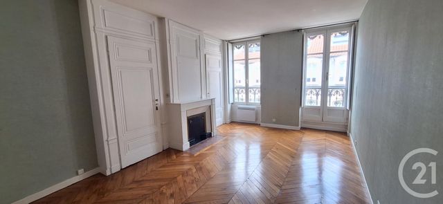 Afficher la photo en grand Appartement à louer - 2 pièces - 74,50 m2 - Lyon - 69002 - RHONE-ALPES