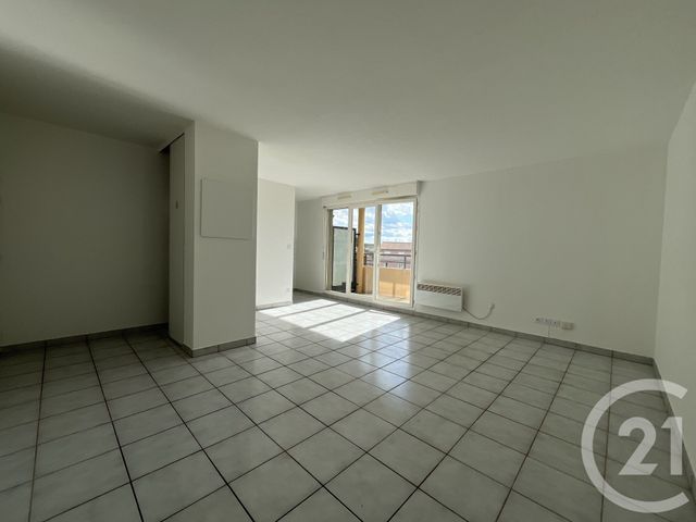 Afficher la photo en grand Appartement F2 à vendre - 2 pièces - 48,75 m2 - Lyon - 69008 - RHONE-ALPES