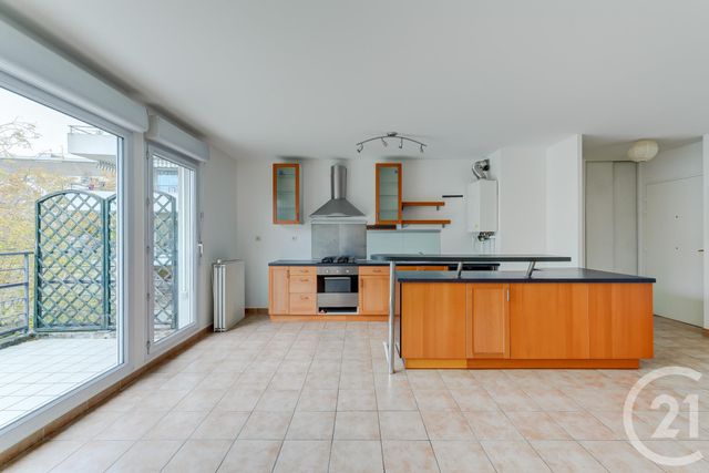 Appartement F3 à vendre - 3 pièces - 69,68 m2 - Lyon - 69008 - RHONE-ALPES