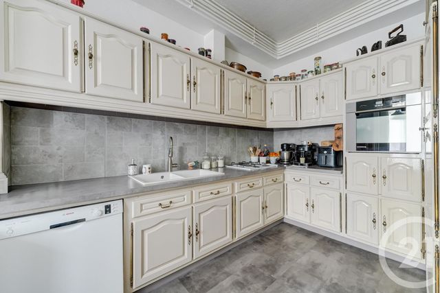 Appartement F5 à vendre - 5 pièces - 138,81 m2 - Lyon - 69002 - RHONE-ALPES