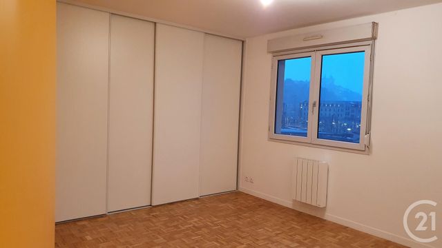 Appartement F4 &agrave; louer - 4 pi&egrave;ces - 80,35 m2 - Lyon - 69002 - RHONE-ALPES