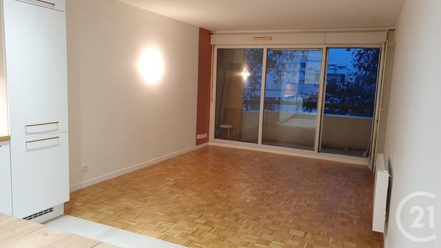 Appartement F4 &agrave; louer - 4 pi&egrave;ces - 80,35 m2 - Lyon - 69002 - RHONE-ALPES
