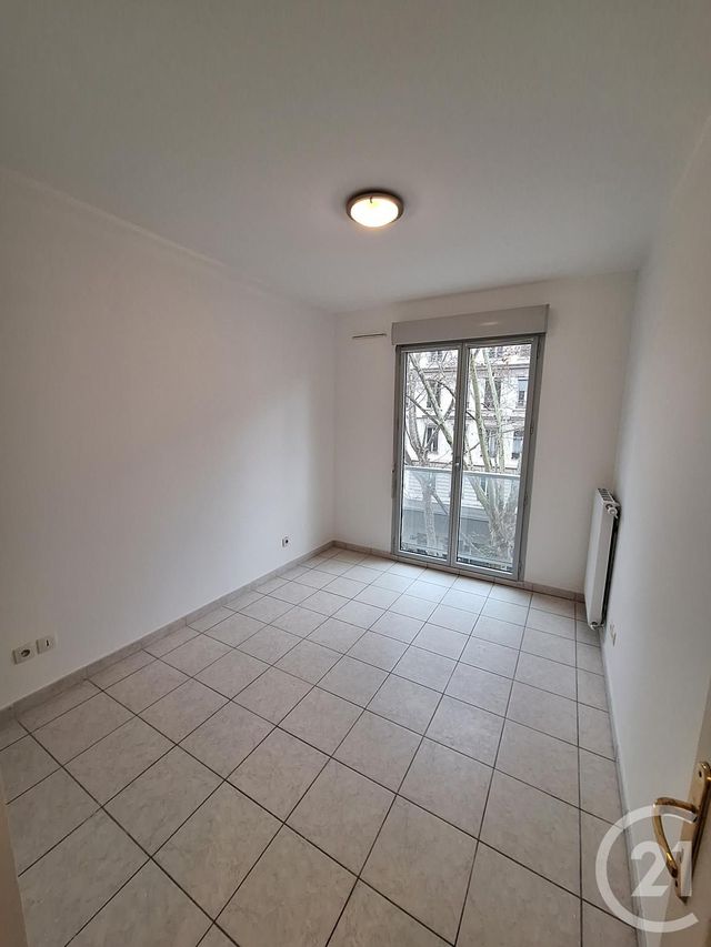 Appartement F2 &agrave; louer - 2 pi&egrave;ces - 49,60 m2 - Lyon - 69007 - RHONE-ALPES