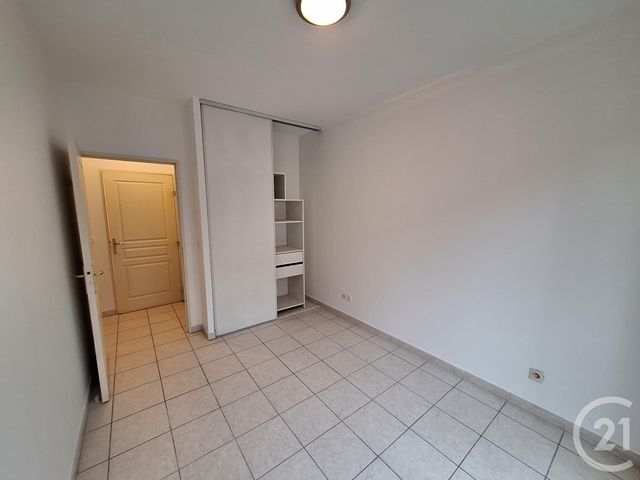 Appartement F2 &agrave; louer - 2 pi&egrave;ces - 49,60 m2 - Lyon - 69007 - RHONE-ALPES