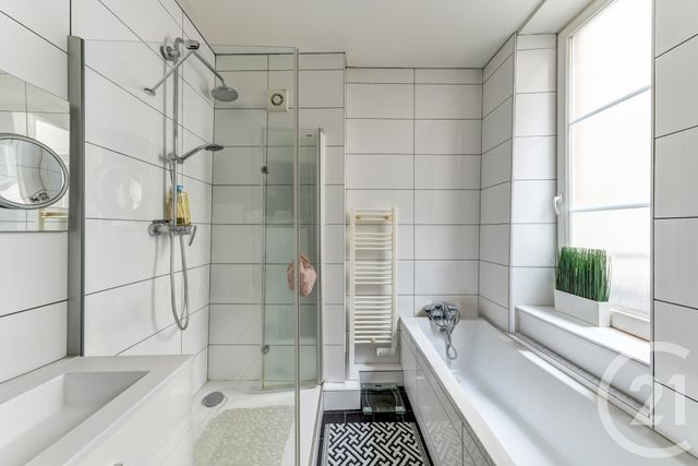 Appartement T3 &agrave; vendre - 4 pi&egrave;ces - 125,30 m2 - Lyon - 69005 - RHONE-ALPES