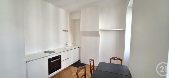 Appartement T1 &agrave; louer - 1 pi&egrave;ce - 63 m2 - Lyon - 69005 - RHONE-ALPES