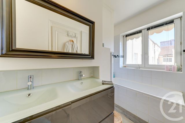 Appartement F5 &agrave; vendre - 5 pi&egrave;ces - 167,20 m2 - Lyon - 69001 - RHONE-ALPES